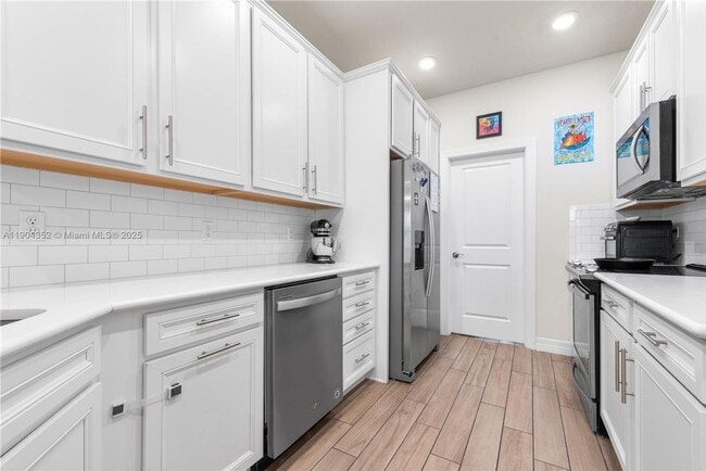 property at 1030 Eucalyptus Dr