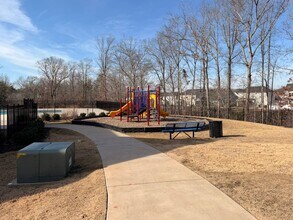 400 Hazy Hls Ln in Garner, NC - Foto de edificio - Building Photo