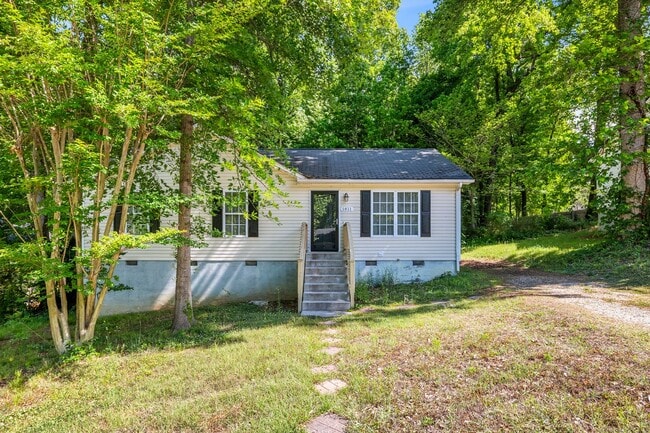 property at 1811 Cody Ave