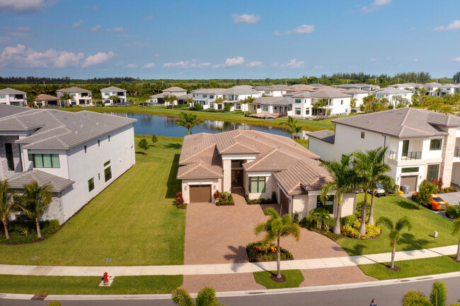 17297 Ponte Chiasso Dr in Boca Raton, FL - Foto de edificio - Building Photo