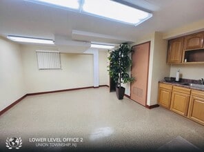 301 Tucker Ave in Union, NJ - Building Photo - Building Photo