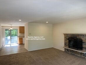 10416 29th St E, Unit 10416 in Edgewood, WA - Building Photo - Building Photo