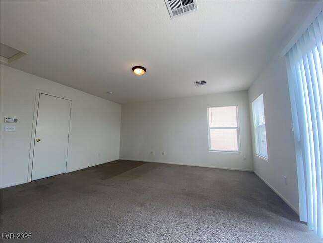 5938 Village Loft St in North Las Vegas, NV - Building Photo - Building Photo