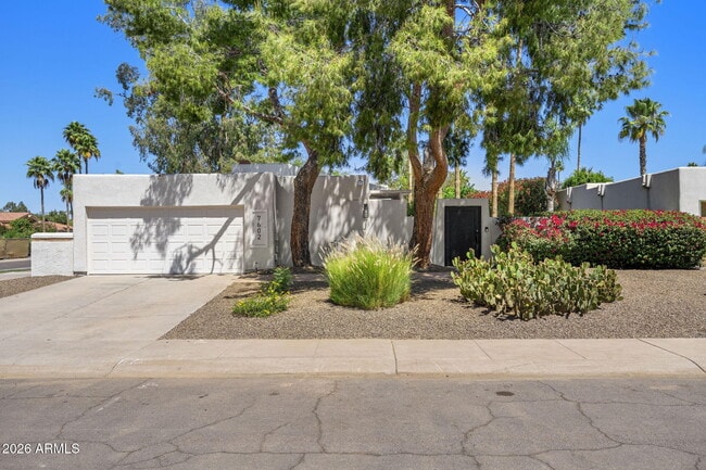 7602 E Vía Del Reposo in Scottsdale, AZ - Building Photo - Building Photo