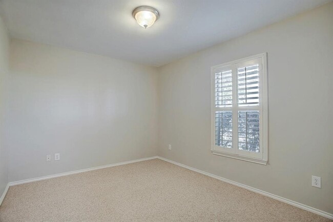 3023 N Heights Hollow Ln in Houston, TX - Building Photo - Building Photo