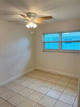 4601 SW 32nd Ave in Fort Lauderdale, FL - Foto de edificio - Building Photo