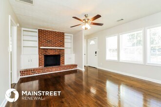 3052 Menlo Park Dr in Rex, GA - Building Photo - Building Photo