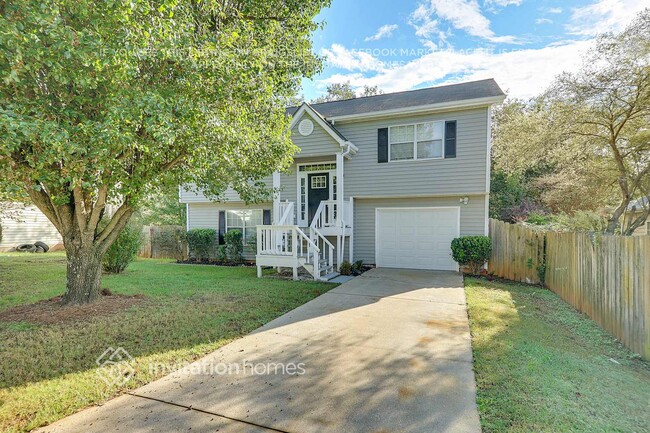 1614 Sweetgum Hill