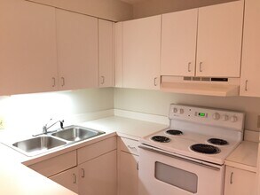 22 Yarmouth St, Unit 1 in Boston, MA - Foto de edificio - Building Photo