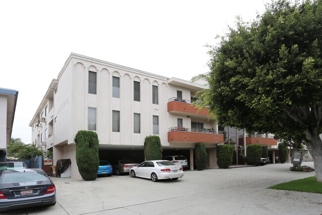 1835 CAMDEN AVE. LP in Los Angeles, CA - Building Photo - Building Photo