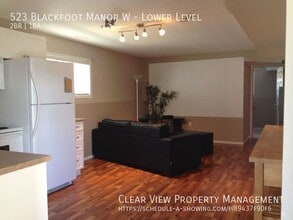 523 Blackfoot Manor W in Lethbridge, AB - Building Photo - Building Photo