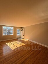 5207 Westbrook Dr in Clifton Heights, PA - Building Photo - Building Photo