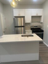 3320 Wharton St in Philadelphia, PA - Building Photo