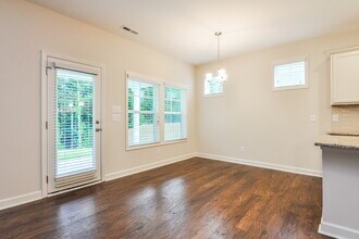 544 Summerwind Plantation Dr in Garner, NC - Building Photo - Building Photo