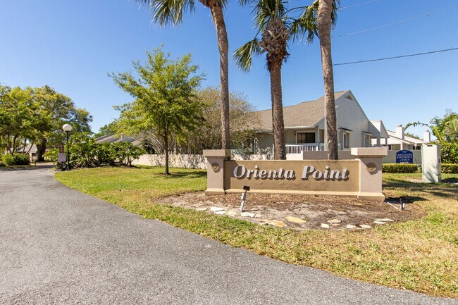 240 Orienta Point St in Altamonte Springs, FL - Building Photo - Building Photo