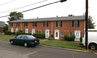 25-12 24th St SW in Roanoke, VA - Building Photo