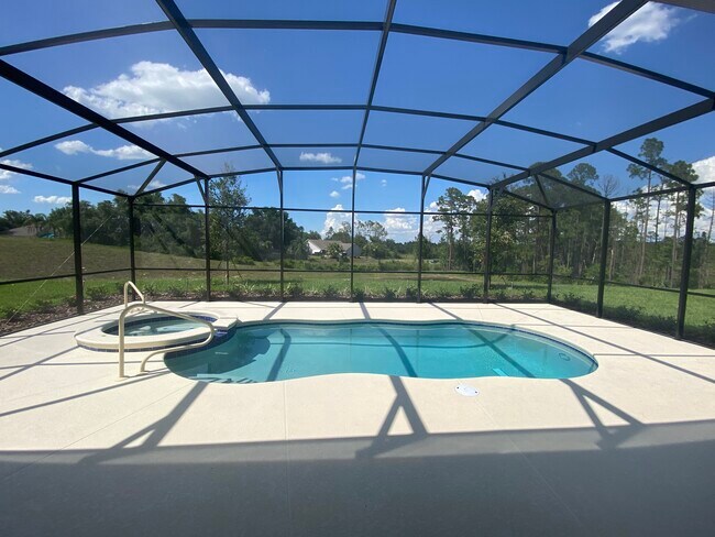 property at 7885 Oak Reflection Lp