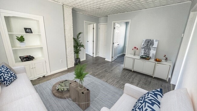 75-1 4th Ave, Unit 1