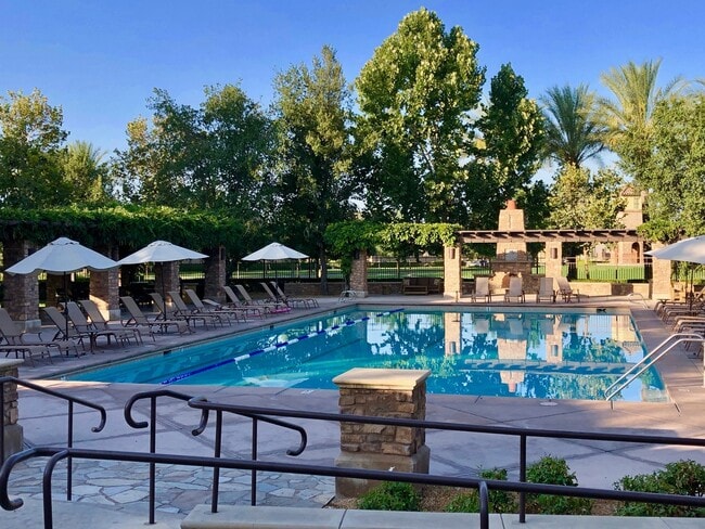 3947 Chessa Ln in Clovis, CA - Building Photo - Building Photo