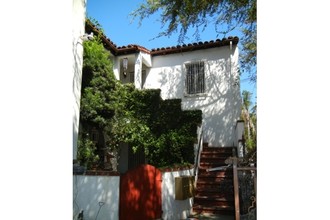 1521 N Wilton Pl in Los Angeles, CA - Building Photo - Building Photo