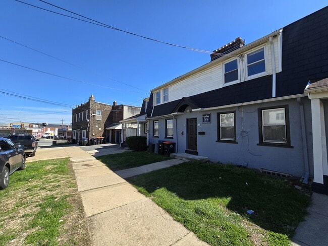 property at 908 Keystone Rd