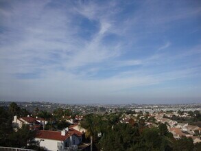 3758 Scenic Way in Oceanside, CA - Building Photo - Building Photo