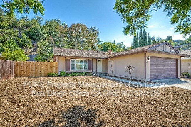 5429 Maisel Way in San Diego, CA - Building Photo - Building Photo