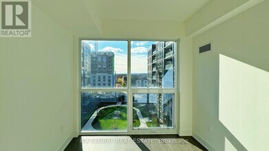 2343 Khalsa Gate in Oakville, ON - Building Photo - Building Photo