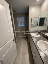 5016 Wild Senna Blvd in Tampa, FL - Building Photo - Building Photo