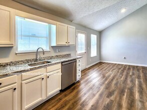 310 Dove Point in Social Circle, GA - Building Photo - Building Photo