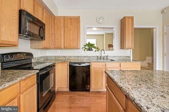 29 Harbour Heights Dr in Annapolis, MD - Building Photo - Building Photo