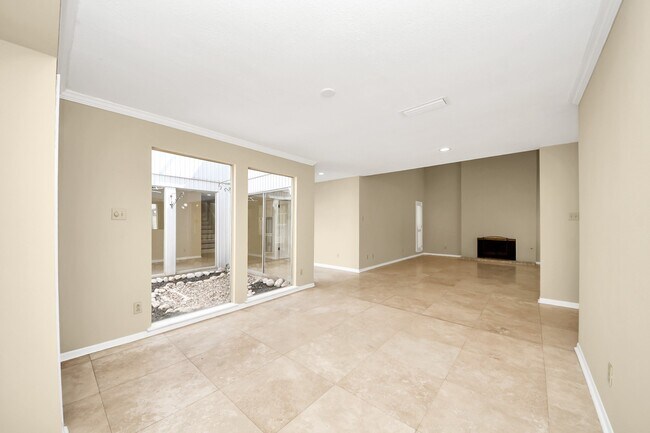 property at 5 Tiffany Square