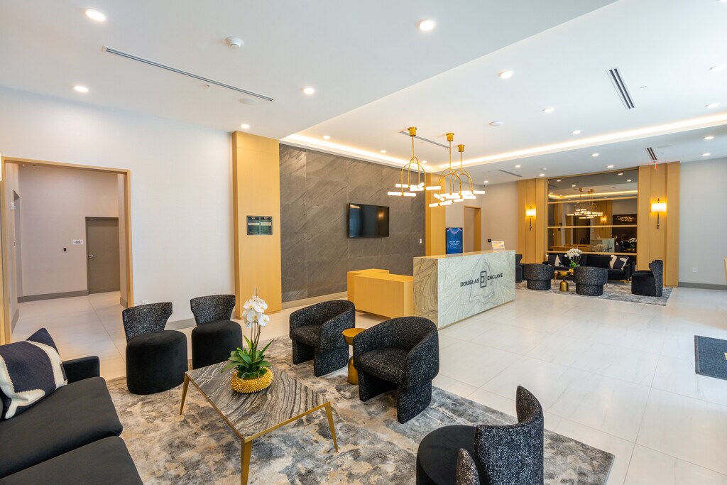 Douglas Enclave Apartments in Miami, FL