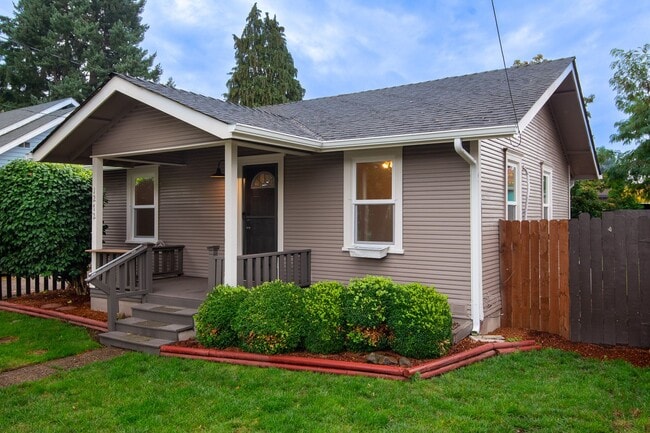 1272 3rd St NW in Salem, OR - Building Photo - Building Photo