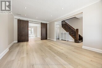 1836 Bathurst St in Toronto, ON - Building Photo - Building Photo