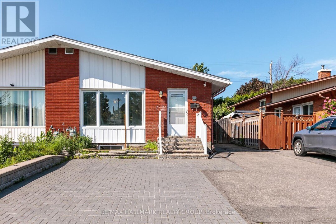1229 Maitland Ave in Ottawa, ON - Building Photo