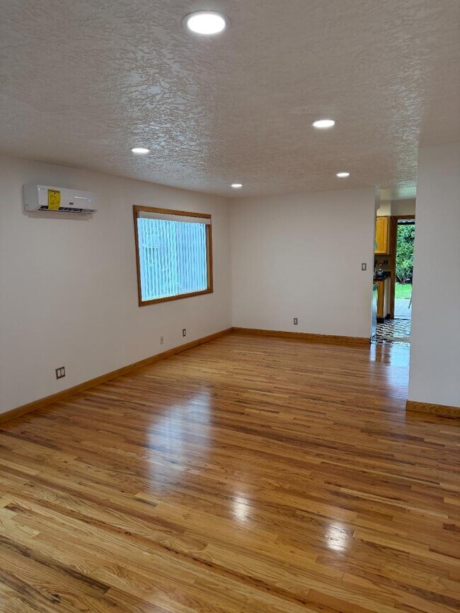 1702 Winchell Ave in Vancouver, WA - Building Photo - Building Photo