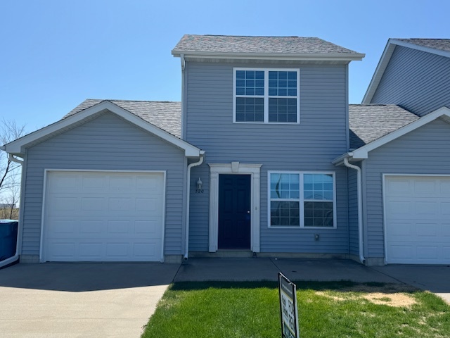 520 Prairie Meadow Dr, Unit 1408 in Blue Grass, IA - Building Photo