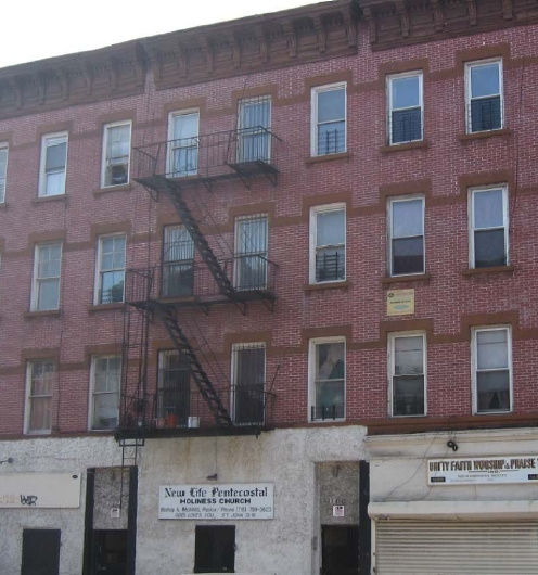 1100 Bedford Ave in Brooklyn, NY - Foto de edificio - Building Photo
