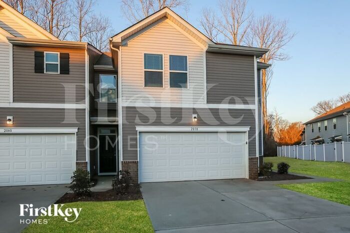 2038 Cypress Village Dr NW in Concord, NC - Building Photo