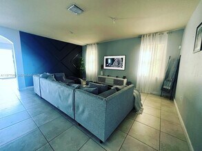 3473 W 86th Terrace in Hialeah, FL - Building Photo - Building Photo