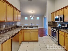 3648 Heron Island Dr in New Port Richey, FL - Building Photo - Building Photo