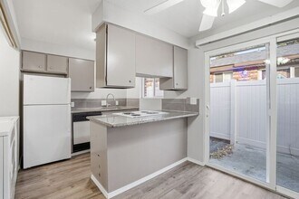 1334 W Garland Ave in Spokane, WA - Building Photo - Building Photo