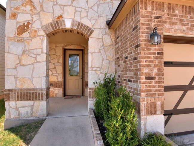 6809 Sunderland Trail in Austin, TX - Building Photo - Building Photo