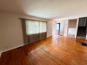 5640 E 18th St in Indianapolis, IN - Building Photo - Building Photo