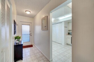 7620 NW 18th St in Margate, FL - Building Photo - Building Photo