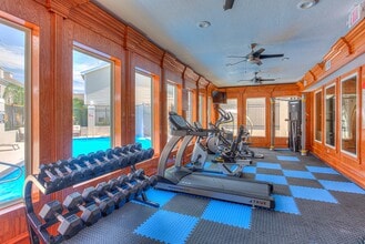 The Palms at Memorial in Houston, TX - Foto de edificio - Interior Photo