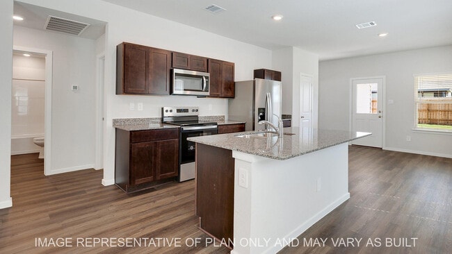 876 Kickapoo Ln in College Station, TX - Building Photo - Building Photo