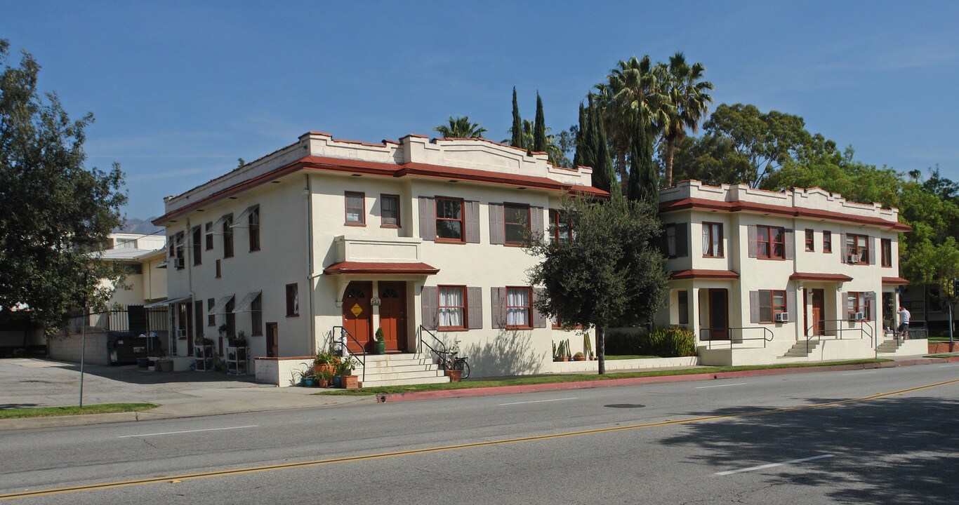 1053-1061 Del Mar Blvd in Pasadena, CA - Building Photo