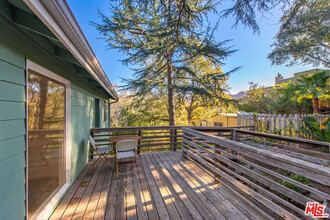19876 Observation Dr in Topanga, CA - Building Photo - Building Photo
